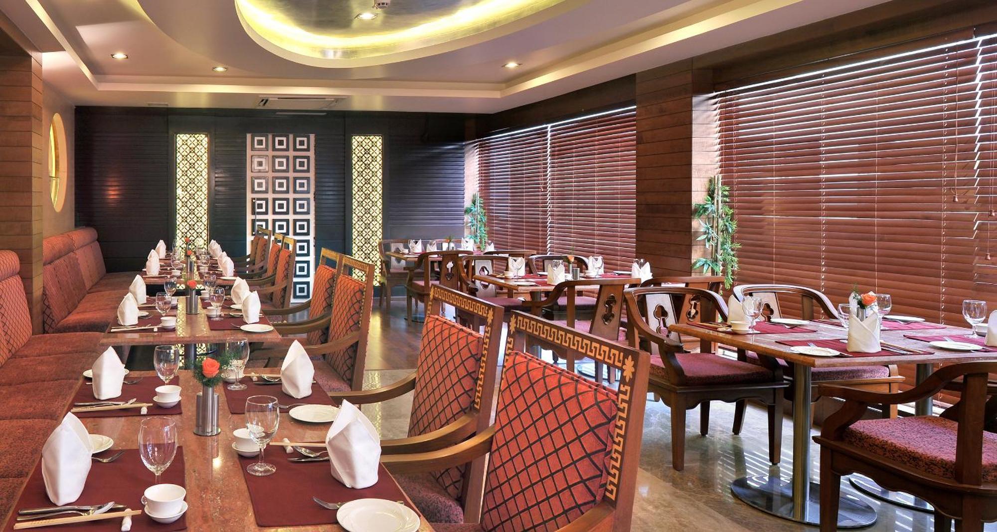 Fortune Jp Palace, Mysore - Member Itc Hotels' Group Dış mekan fotoğraf The restaurant